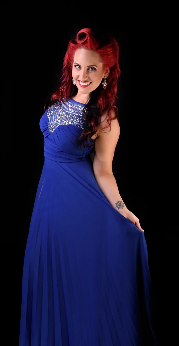 Cassie Shoot 20880.jpg