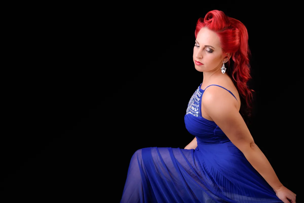 Cassie Shoot 20963-Edit.jpg